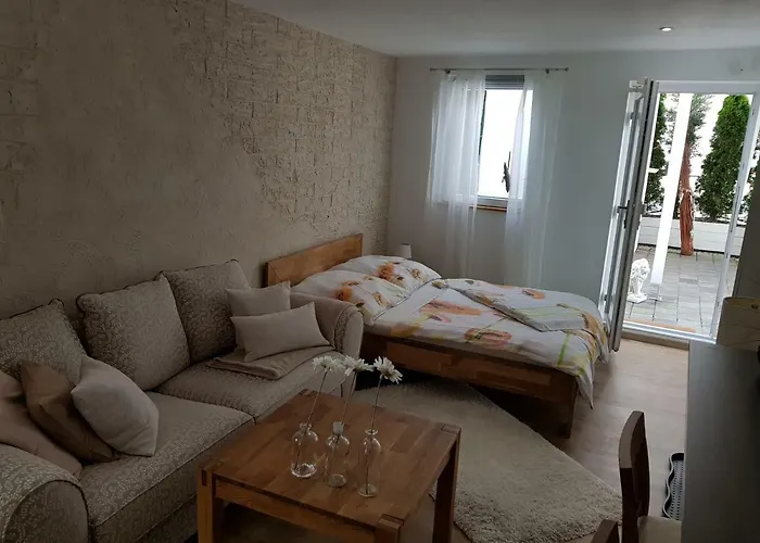 Bodensee Claudia 1 *