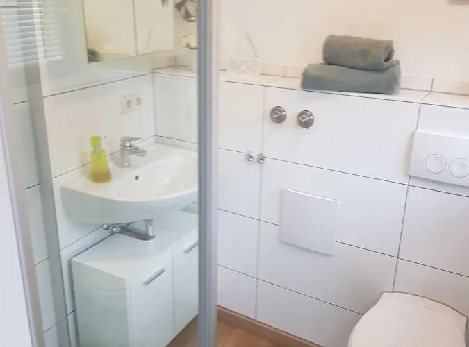 Bodensee Claudia 1 公寓